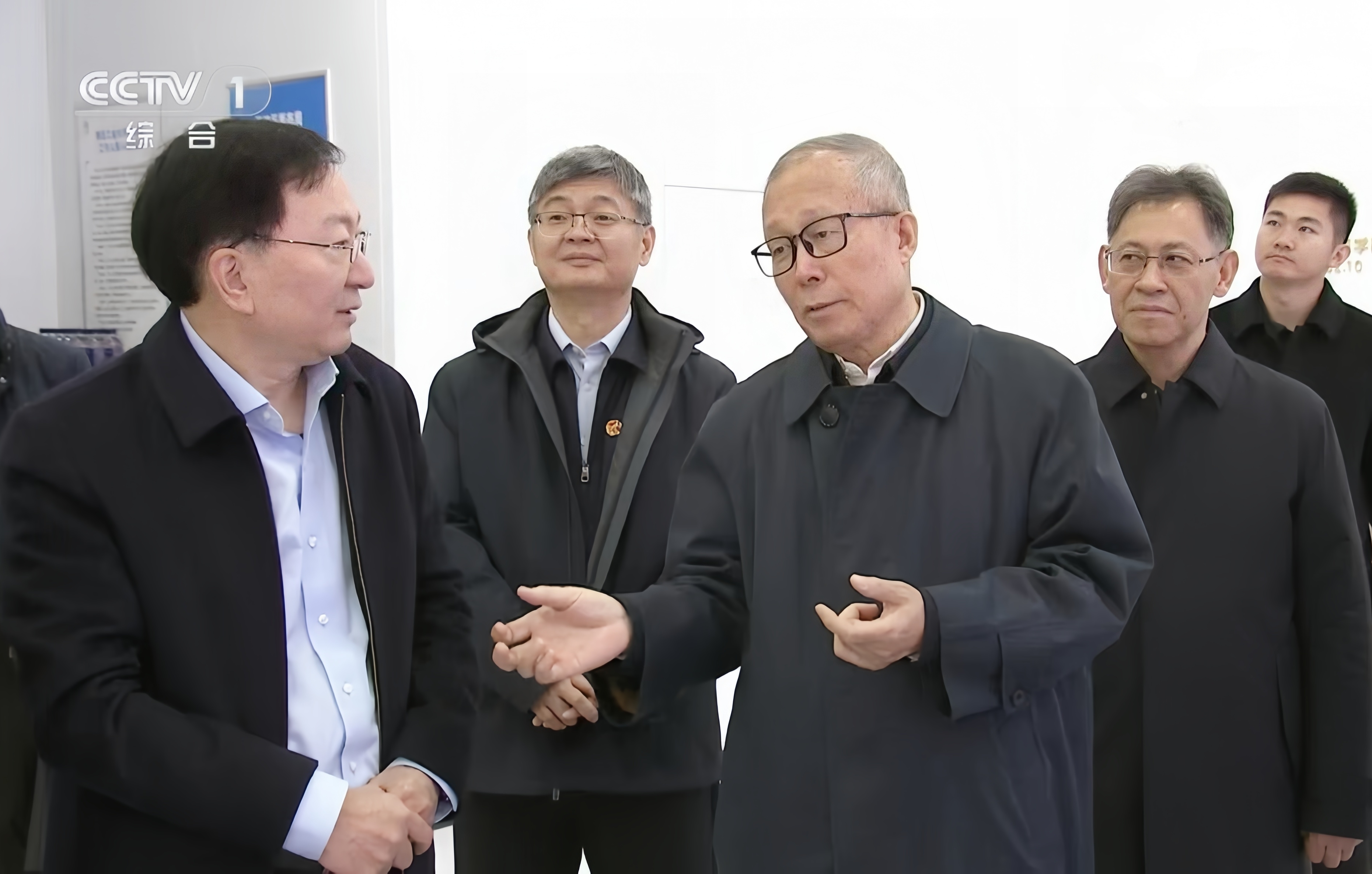 李鸿忠 李言荣.jpg