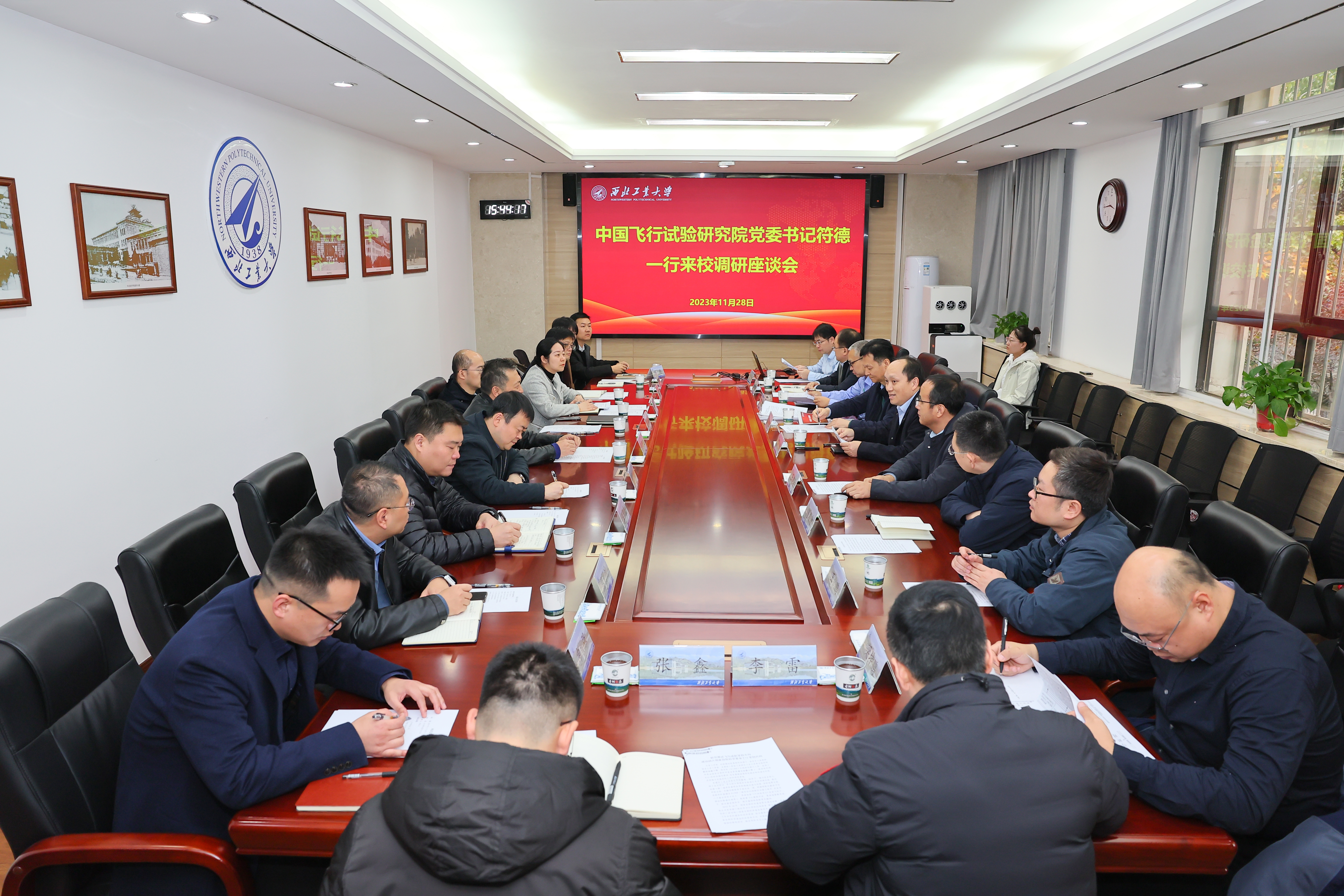 LUDI6893.JPG LUDI6893.JPG